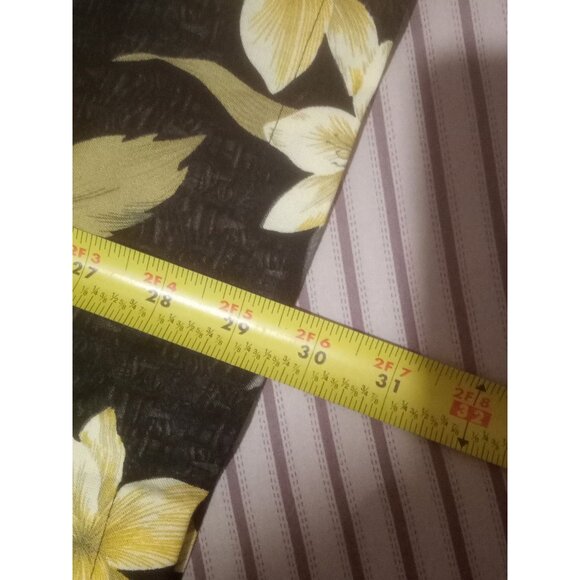 New Cutter Buck Shirt Mens Large L Short Sleeve Button Front Floral Multicolor - Picture 14 of 15